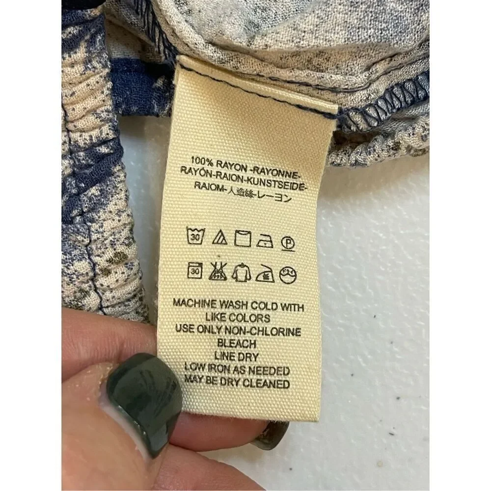Free People women’s tank size small blue Creme